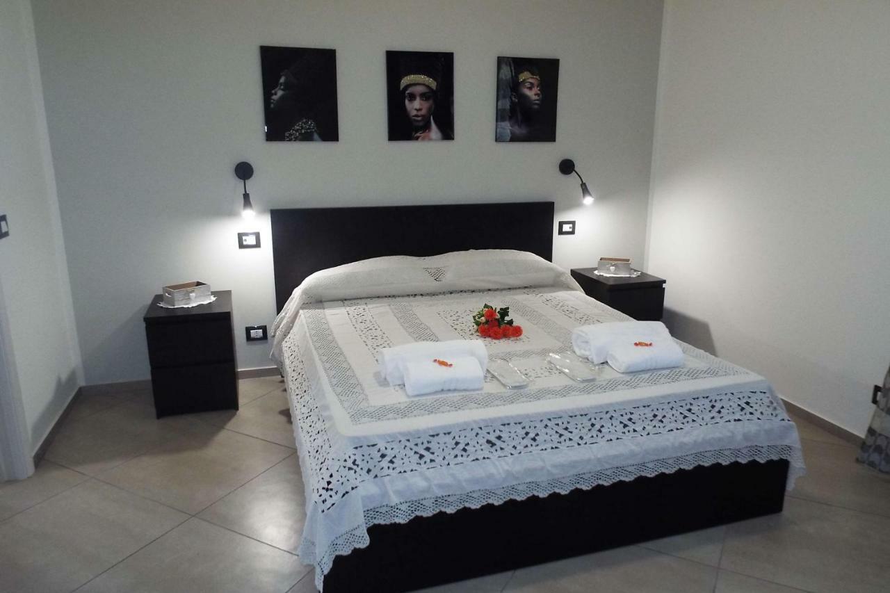 Cefalu Studio Room And Apartments ภายนอก รูปภาพ