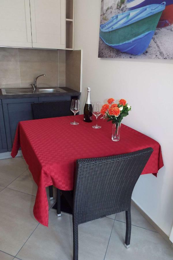 Cefalu Studio Room And Apartments ภายนอก รูปภาพ