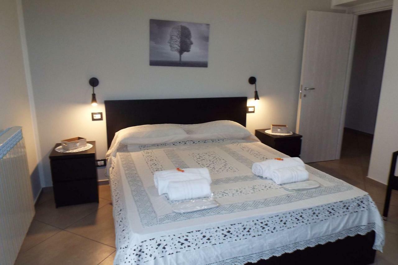 Cefalu Studio Room And Apartments ภายนอก รูปภาพ